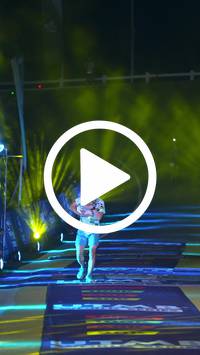 BIB:  <button type="button" onclick="openModal(26963725)" class="btn btn-primary btn-sm float-right" data-toggle="modal" data-target=".modal-high-quality">
                <i class="fa fa-download"></i> Download
                </button>